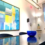 Mondrian Luxury Old Town
