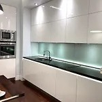 Mondrian Luxury Old Town Hotel apartamentowy Warszawa