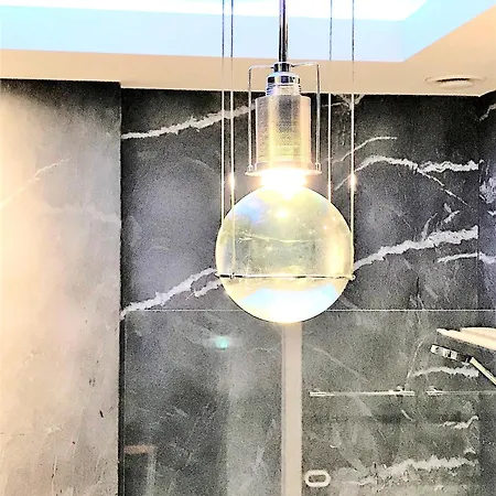 Lejlighedshotel Mondrian Luxury & Old Town