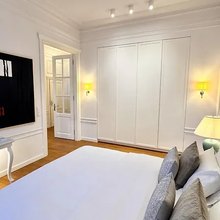 Apartmanhotel Mondrian Luxury Old Town