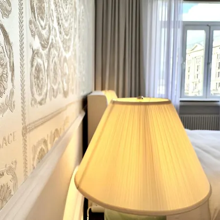 Aparthotel Mondrian Luxury Old Town 4*