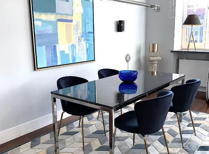 Ξενοδοχείο με διαμερίσματα Mondrian Luxury Old Town Βαρσοβία