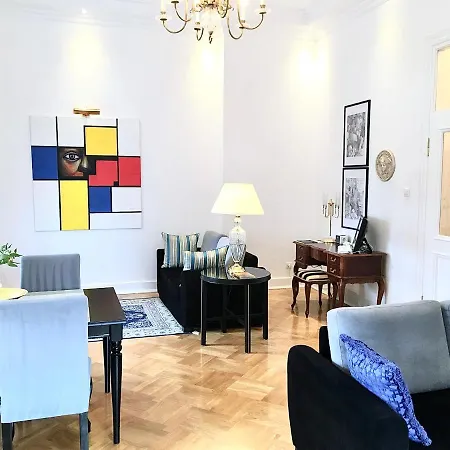 Mondrian Luxury & Old Town Βαρσοβία
