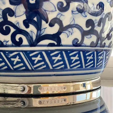 Mondrian Luxury Old Town 4*