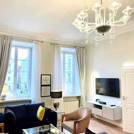 Aparthotel Mondrian Luxury Suites & Apartments Old Town Warsaw