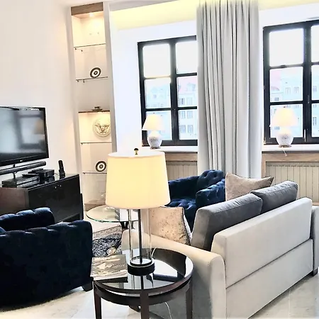 Mondrian Luxury Suites & Apartments Old Town *