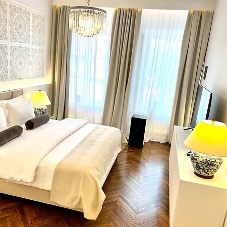 Mondrian Luxury Suites & Apartments Old Town * Warsaw