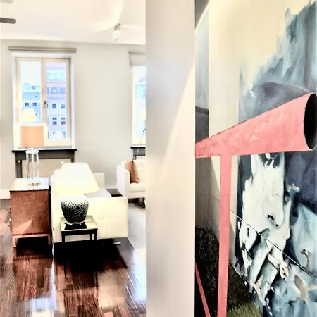 Mondrian Luxury Suites & Apartments Old Town Aparthotel Warsaw