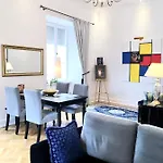 Lejlighedshotel Mondrian Luxury Old Town