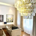 Mondrian Luxury Old Town 4*