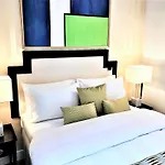 Mondrian Luxury Old Town 4* Warszawa
