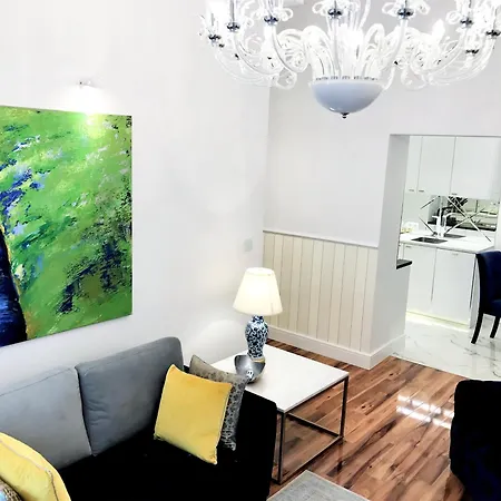 Apartahotel Mondrian Luxury Old Town 4*