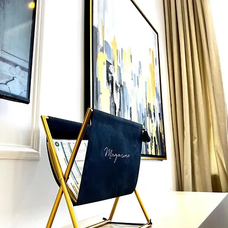 Apartahotel Mondrian Luxury Old Town Varsovia
