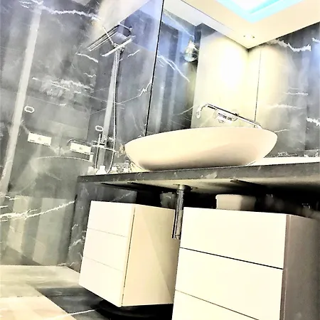 Apartahotel Mondrian Luxury Old Town Varsovia