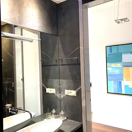 Apartahotel Mondrian Luxury Old Town