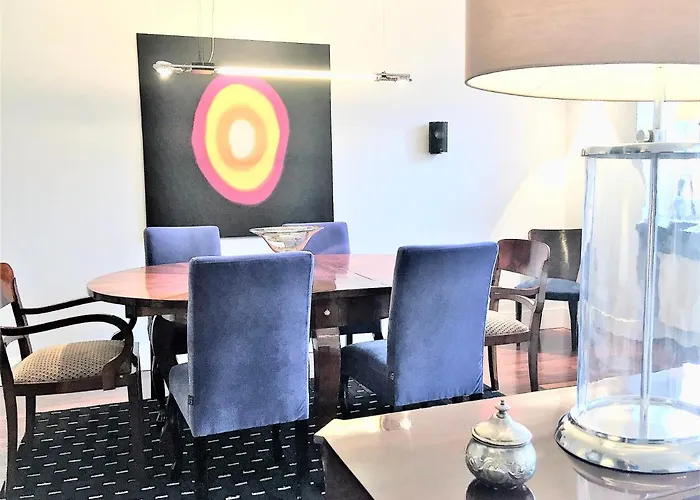 Hotel apartamentowy Mondrian Luxury Old Town Warszawa