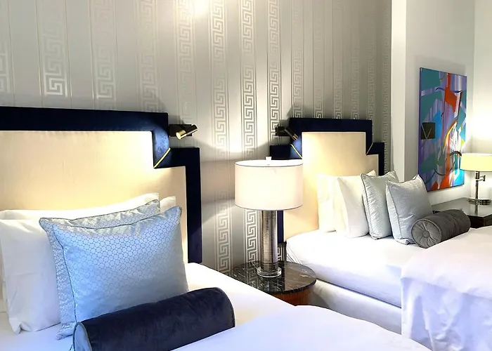 Hotel apartamentowy Mondrian Luxury Old Town 4*